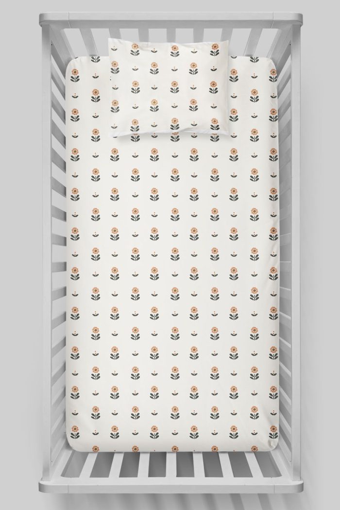 Organik Bebek Boy Lastikli Çarşaf Seti - Minik Papatya Çiçeği - Görsel 3