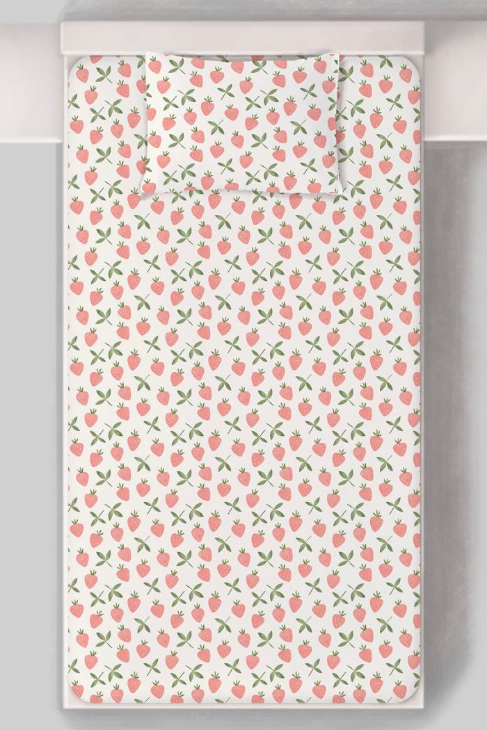 Organik Tek Kişilik Lastikli Çarşaf Seti - Tatlı Çilek Bahçesi - Görsel 3