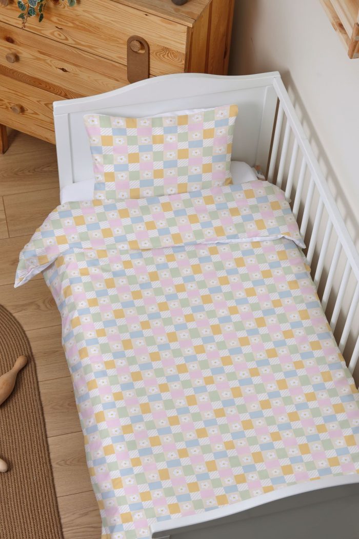 Organik Çarşaflı Park Yatak Nevresim Takımı (80x120) - Sihirli Karaler - Görsel 2