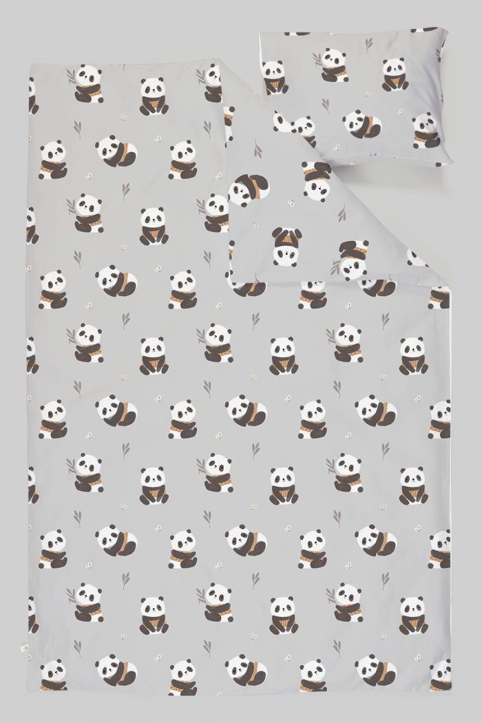 Organik Bebek Boy Nevresim Takımı (100x150) - Sevimli Bambu Dostu Panda - Görsel 3