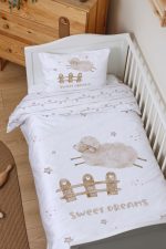 Organik Çarşaflı Bebek Nevresim Takımı (100x150) - Mışıl Mışıl Kuzucuk