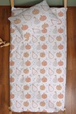 Organik Montessori Nevresim Seti (100x200) - Minik Tatlı Meyveler - Görsel 3