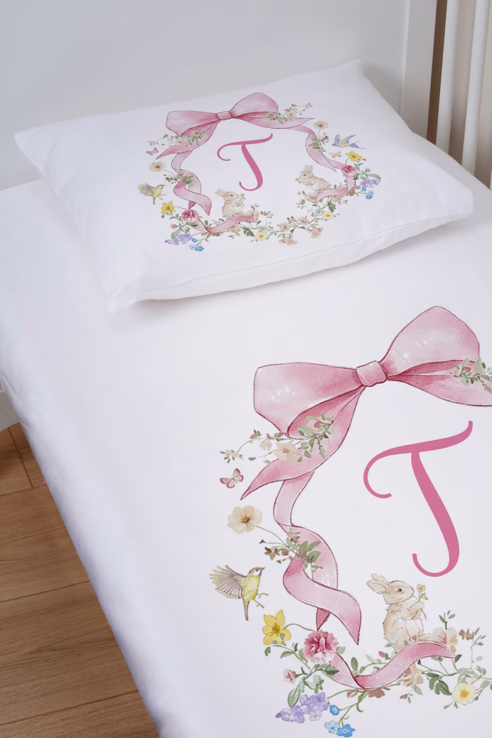 1_org_zoom-585.jpg Organik Bebek Boy Lastikli Çarşaf Seti - Floral Serisi - T Harfi - Markkombin